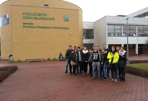 Geodeci na GIS Day w Poznaniu