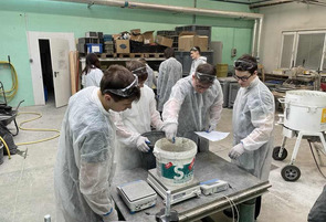 Zajęcia w Laboratorium kompozytów budowlanych